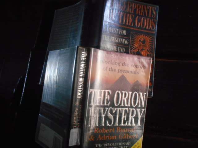 3 illus Mandarin softbacks-  Keeper of Genesis, Orion Mystery Bauval & Fingerprints Hancock