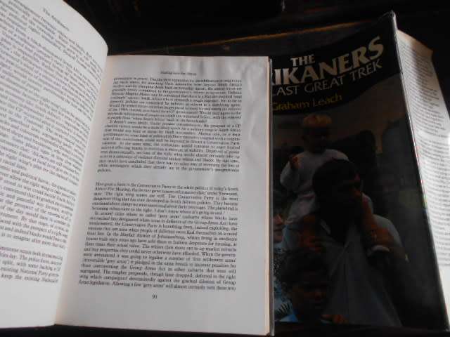 THE AFRIKANERS -  Their last Great Trek by Graham Leach 1989 1st ed SA Ed.