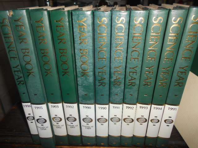7 SCIENCE &  4 EVENTS Supplement books  1990-1996 of World Book Encyclopedia