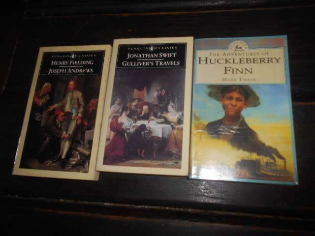 3 Penguin Classics - Gullivers Travels,  Joseph Andrews & Huckleberry Finn