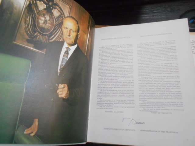 TRANSVAAL 1961-71  VOORTREKKERPERS 1971 geteken Direkteur Plaaslike Bestuur