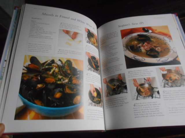 Food Combining Cookbook: Over 70 Simple,  based on Hay diet Healthy Recipes Every Occasion