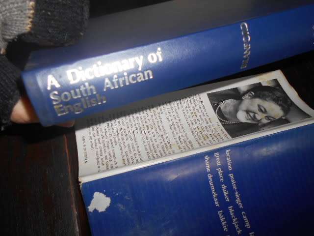 A DICTIONARY OF SOUTH AFRICAN ENGLISH - 1978 Jean Bradford Oxford Univ Press