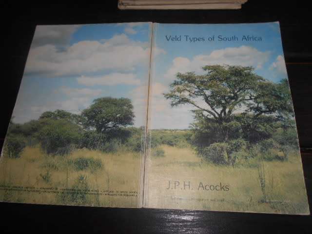 VELD TYPES OF SOUTH AFRICA NO 57  - JPH ALCOCKS 1988 BOTANICAL INSTITUTE