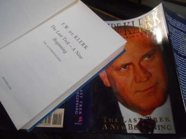 FW DE KLERK - AUTOBIOGRAPHY- THE LAST TREK -  Macmillan 1998