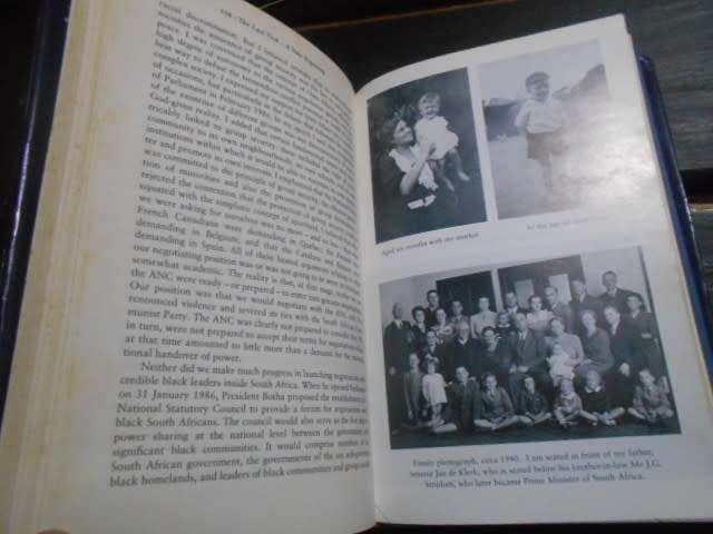 FW DE KLERK - AUTOBIOGRAPHY- THE LAST TREK -  Macmillan 1998