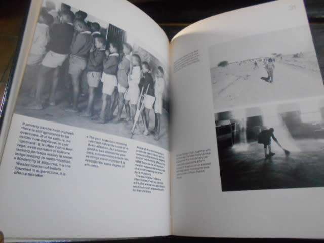 RAY HARTMAN - SOUTH AFRICA WHO CARES  illus rare  picture book - Gallery Press