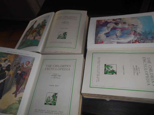 3  book of a 10 set  Arthur Mee illus  (no. 4, 7, 8) Childrens Encyclopaedia Educational book co.