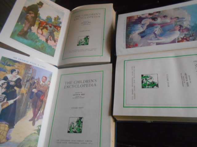 3  book of a 10 set  Arthur Mee illus  (no. 4, 7, 8) Childrens Encyclopaedia Educational book co.