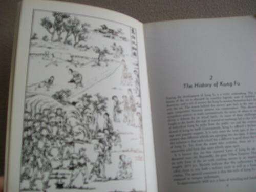 MICHAEL  MINICK -THE WISDOM OF KUNG FU - HISTORY OF CHINESE ANCIENT ART MED SCIENCE 1974 ED SOFTBACK