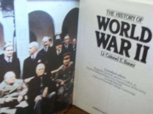LT.- COLONEL E. BAUER - THE HISTORY OF WORLD WAR II NORTH AFRICA ETC- B&W & COLOUR ILLUS.MAPS/PHOTOS