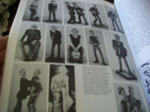 EJ TANGERMAN - 1001 DESIGNS WHITTLING & WOODCARVING (African figures/animals etc.) illust.