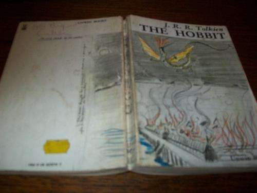 JRR TOLKIEN - THE HOBBIT  "There and Back Again"  1974 UNWIN SOFTBACK