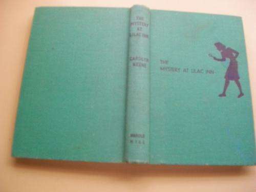 CAROLYN KEENE - THE MYSTERY AT LILAC INN - NANCY DREW MYSTERY SERIES HARDBACK 1954 FIRST UK ED