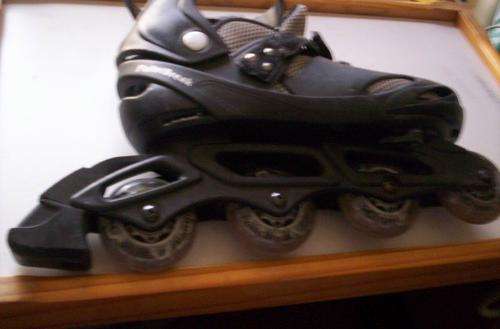 ROLLER BLADES