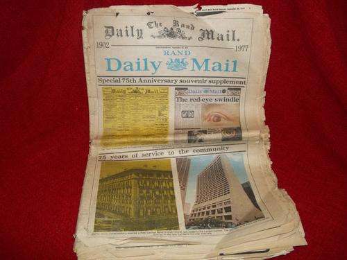 1977 Johannesburg Origional Newspaper, FREE POSTAGE!!!