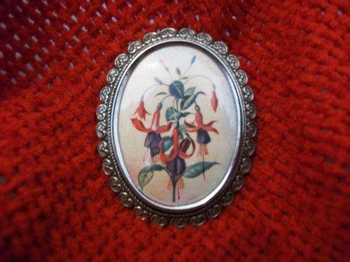 Vintage Flower Brooch, FREE POSTAGE!!!