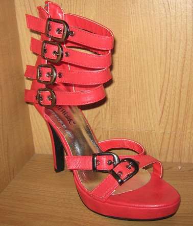 LOVELY SHOES