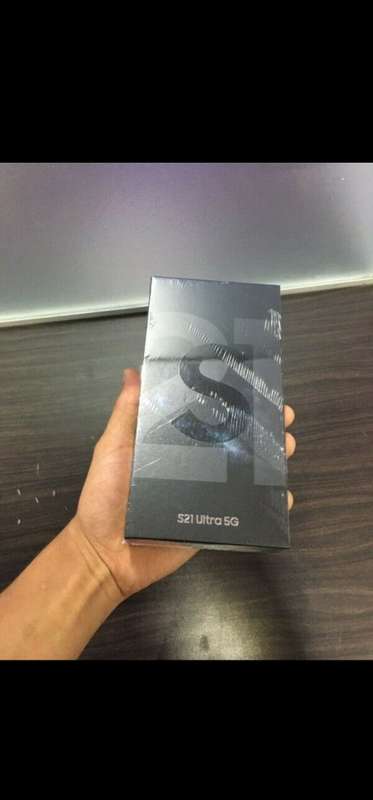 The New 256GB Samsung Galaxy S21 ULTRA 5G Brand New Sealed In The Box