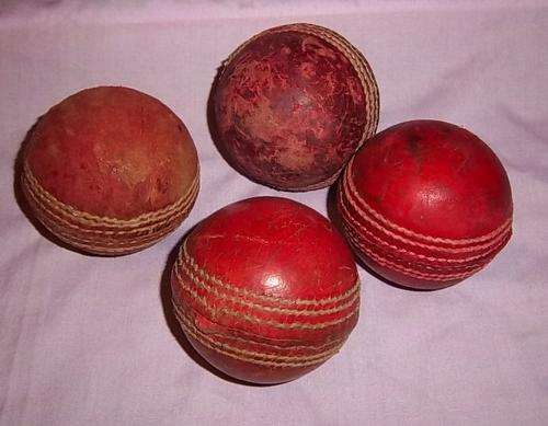 X4 OLD CRICKET BALLS