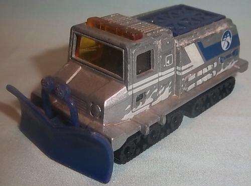 A SNOW GROOMER BY MATCHBOX 1998