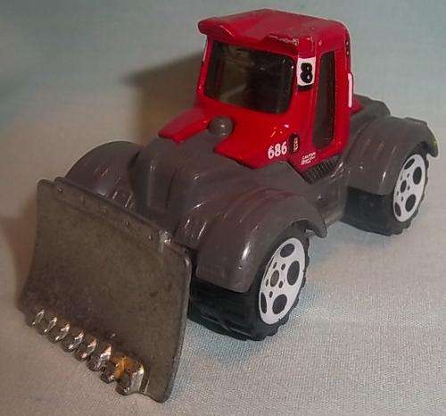 A TRACTOR PLOW BY MATCHBOX 2005, MB686