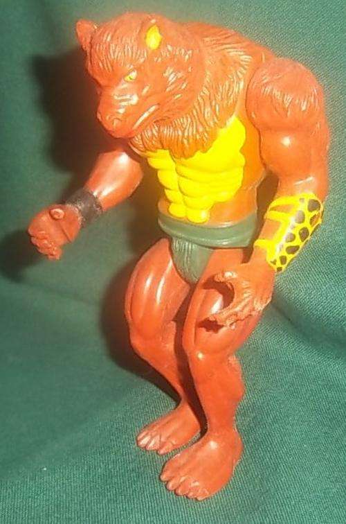 A WOLF FIGURE FROM THUNDERCATS