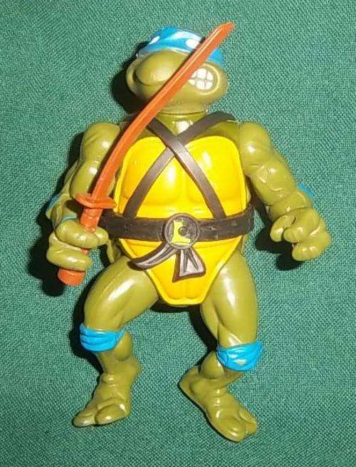 VINTAGE LEONARDO FIGURE