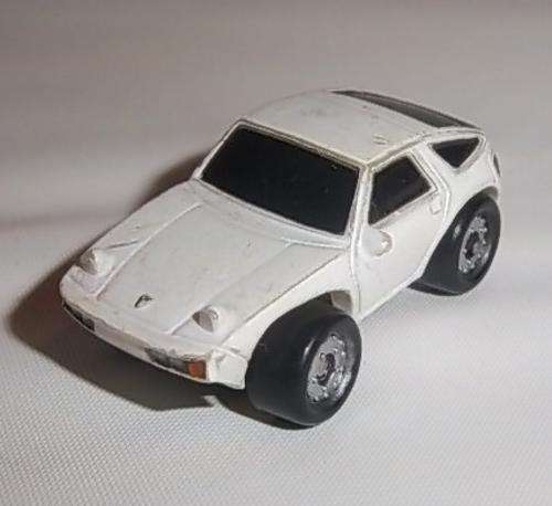 A WHITE PORSCHE BY MICRO MACHINES