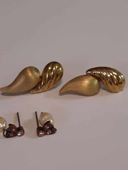 Earring Bundle 2x Sets