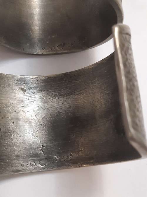 Puter Bangles