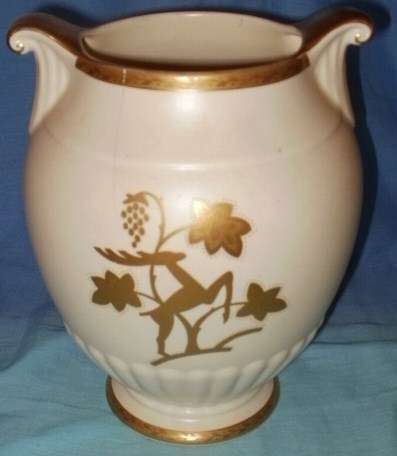 A STUNNING VICTORIAN CROWN DEVON VASE
