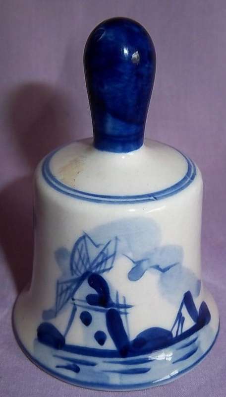 A LOVELY ELWECO DELFT BLUE BELL