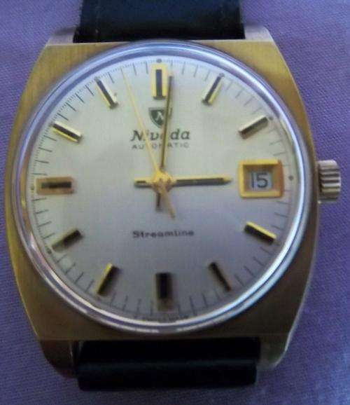 A STUNNING NIVADA MEN'S AUTOMATIC, 1960'S, NEVER BEEN WORN, BRAND NEW.....