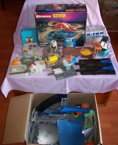 JOB LOT OF TRACKS FOR CARS, ONE MATCHBOX PIECE AS WELL