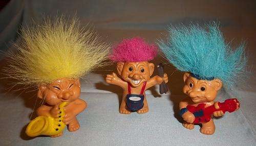 X3 MINIATURE TROLLS PLAYING INSTRUMENTS MARKED WEETOS