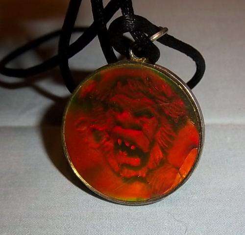 X2 VINTAGE GOOSEBUMPS HOLOGRAM NECKLACES