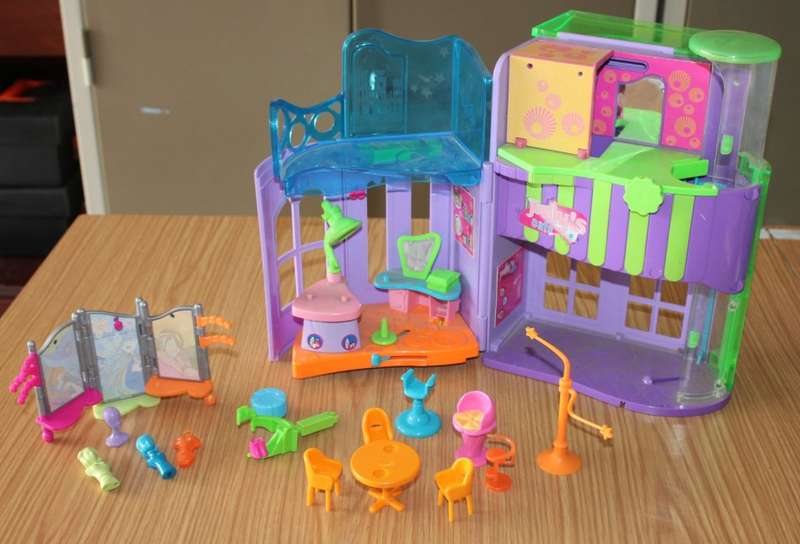 Polly Pocket - Cafe Mall