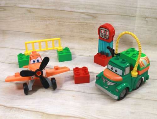 DUPLO Disney Planes 10509 - Dusty and Chug