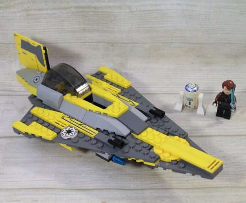 LEGO Star Wars 7669 - Anakin`s Jedi Starfighter