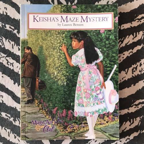 Keisha`s Maze Mystery by Laura Benson