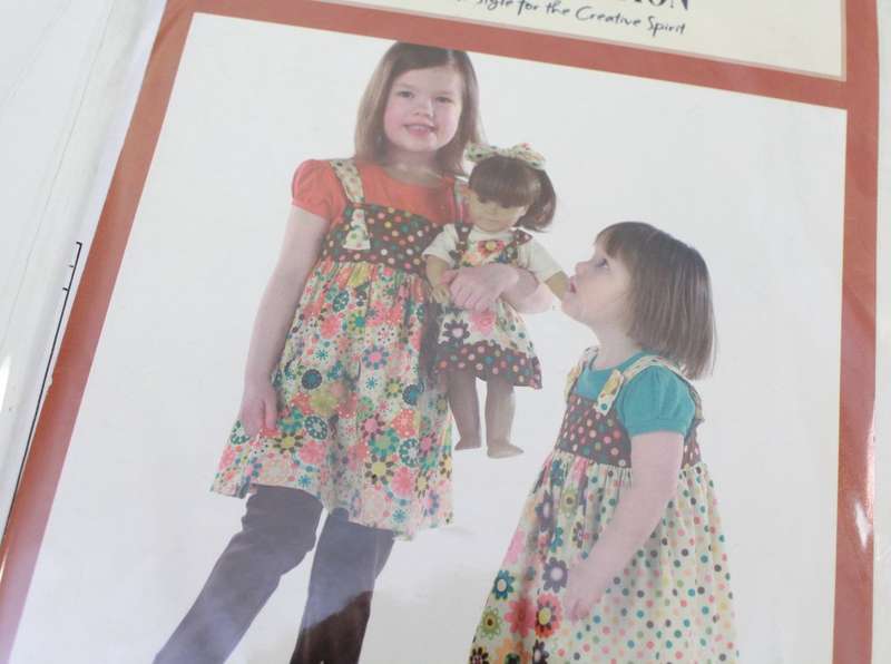 Girls Dress Sewing Pattern by Indygo Junction - Sister Smocks