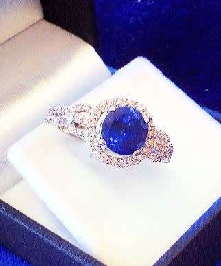 Diamond and Tanzanite Gold Halo Ring - Certified - FREE SHIPPING
