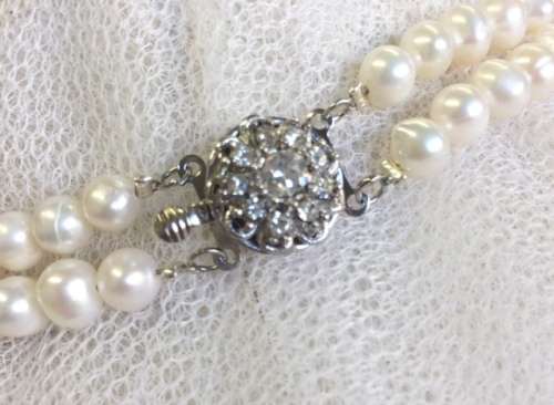 DOUBLE STRAND GENUINE PEARL AND LAPIS LAZULI NECKLACE - STUNNING!