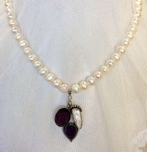 Genuine Pearl Necklace with Pendant - Stunning Large Pearls