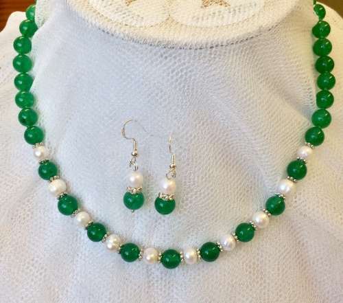 Genuine Pearl and Green Malaysia Jade Necklace - Free Earrings