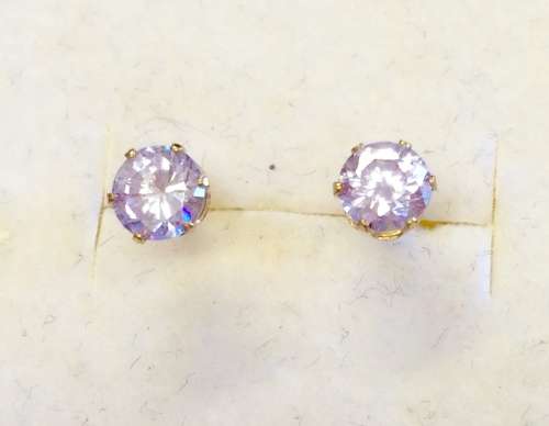SALE! 9ct Gold Lilac Cubic Zirconia Earrings