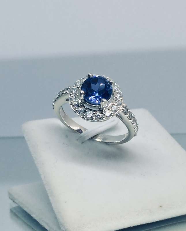 SALE! 2.82ct Genuine Blue Tanzanite Halo Ring - Stunning!