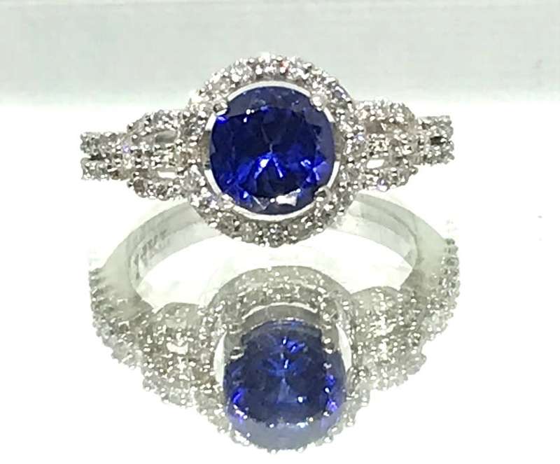 Diamond and Tanzanite Gold Halo Ring - Certified - FREE SHIPPING
