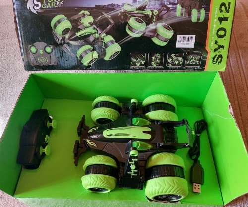 RC Stunt Car(Stunt Tumbling Wheel)Please Read